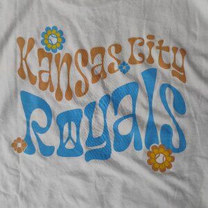 Kansas City Royals MLB Ladies XL White/Cream Short Sleeve Shirt NWOT Baseballs